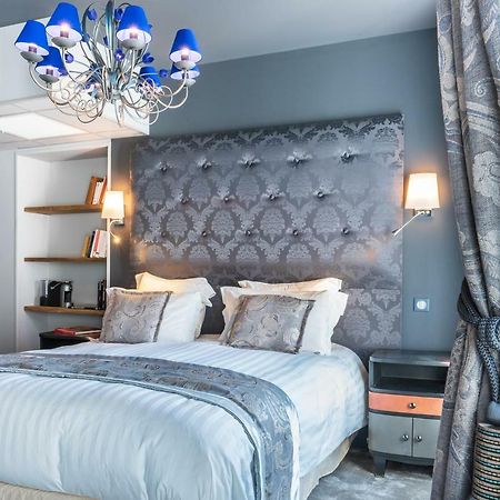 Brit Hotel Privilege Lisieux - La Villa Des Arts Exterior foto
